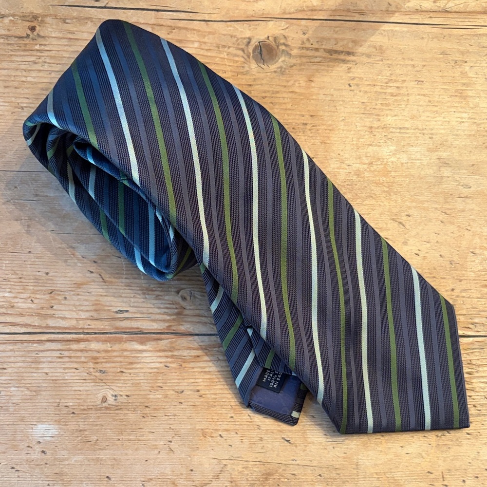 100% Silk Made in Italy Stripe Necktie in Grey, Blue and Green Banana Republic